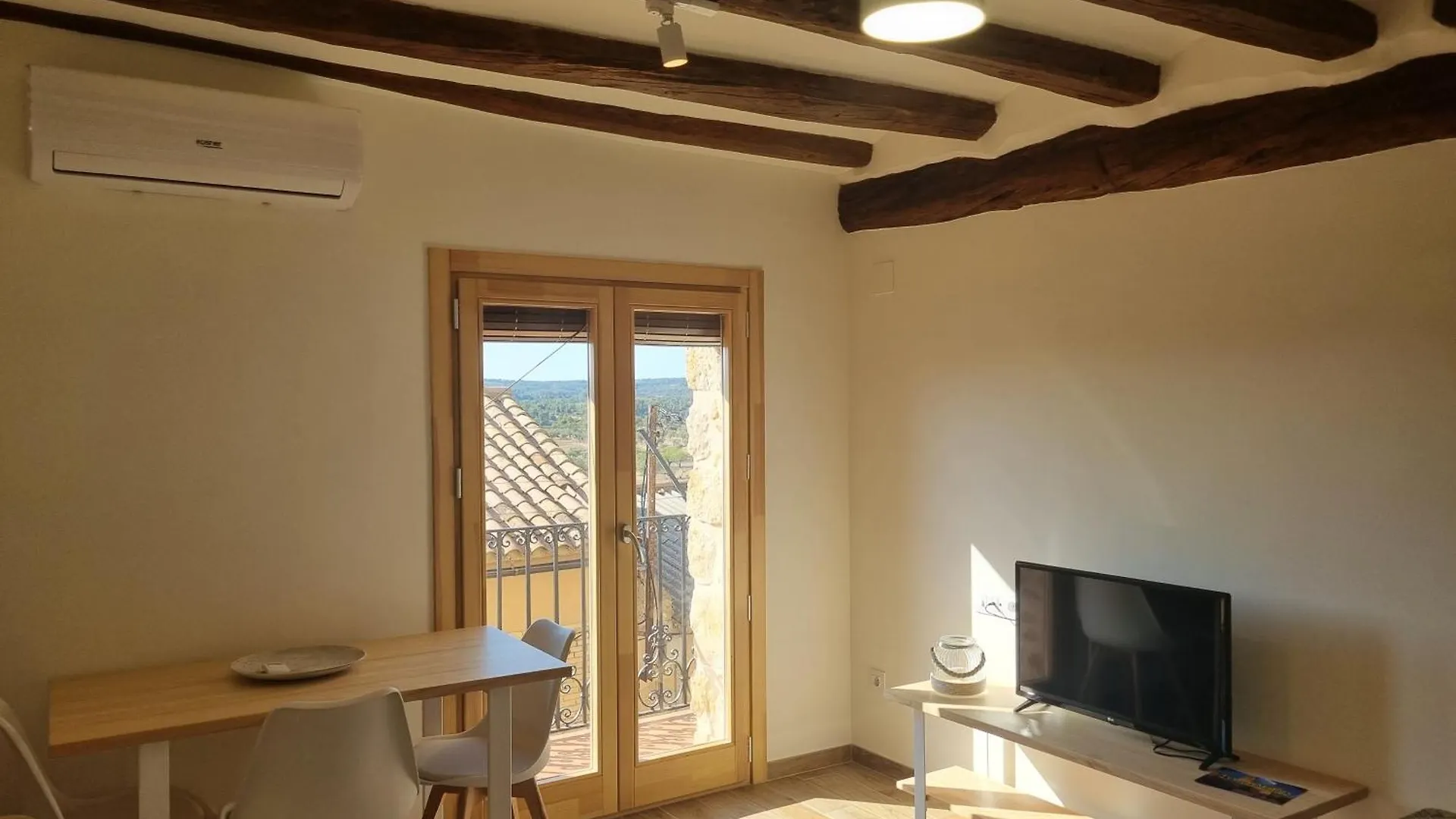 Casa La Tia Apartment Arnes Spain